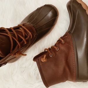 Brown Leather Sperry Bean Boots